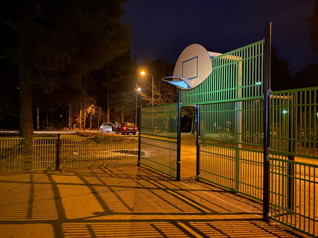 Second image of a court